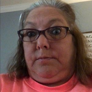 Meet your Posher, Teresa